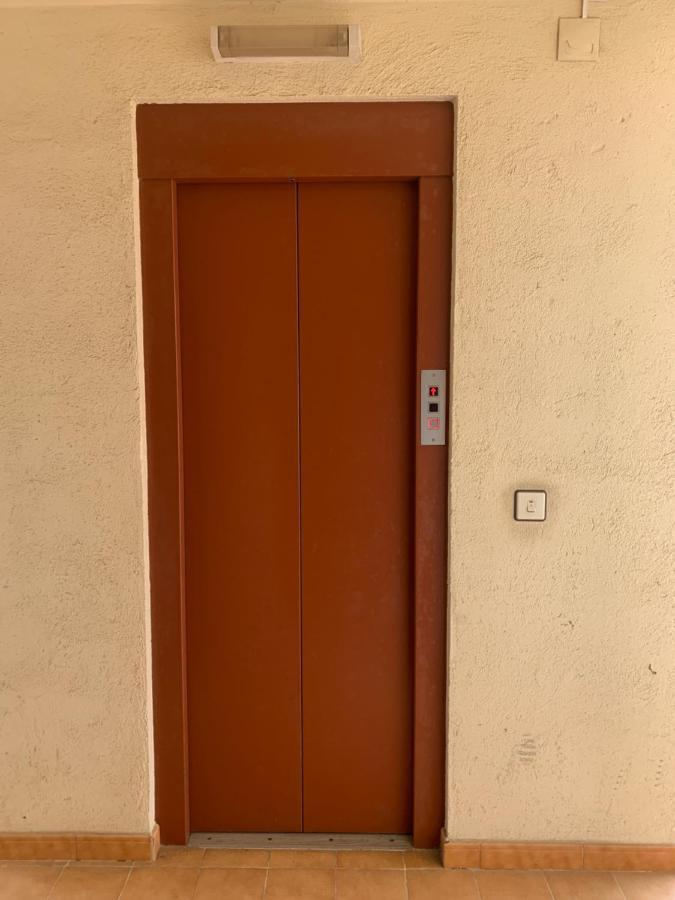 Apartamento De Playa En Santa Margarita. Росас Экстерьер фото